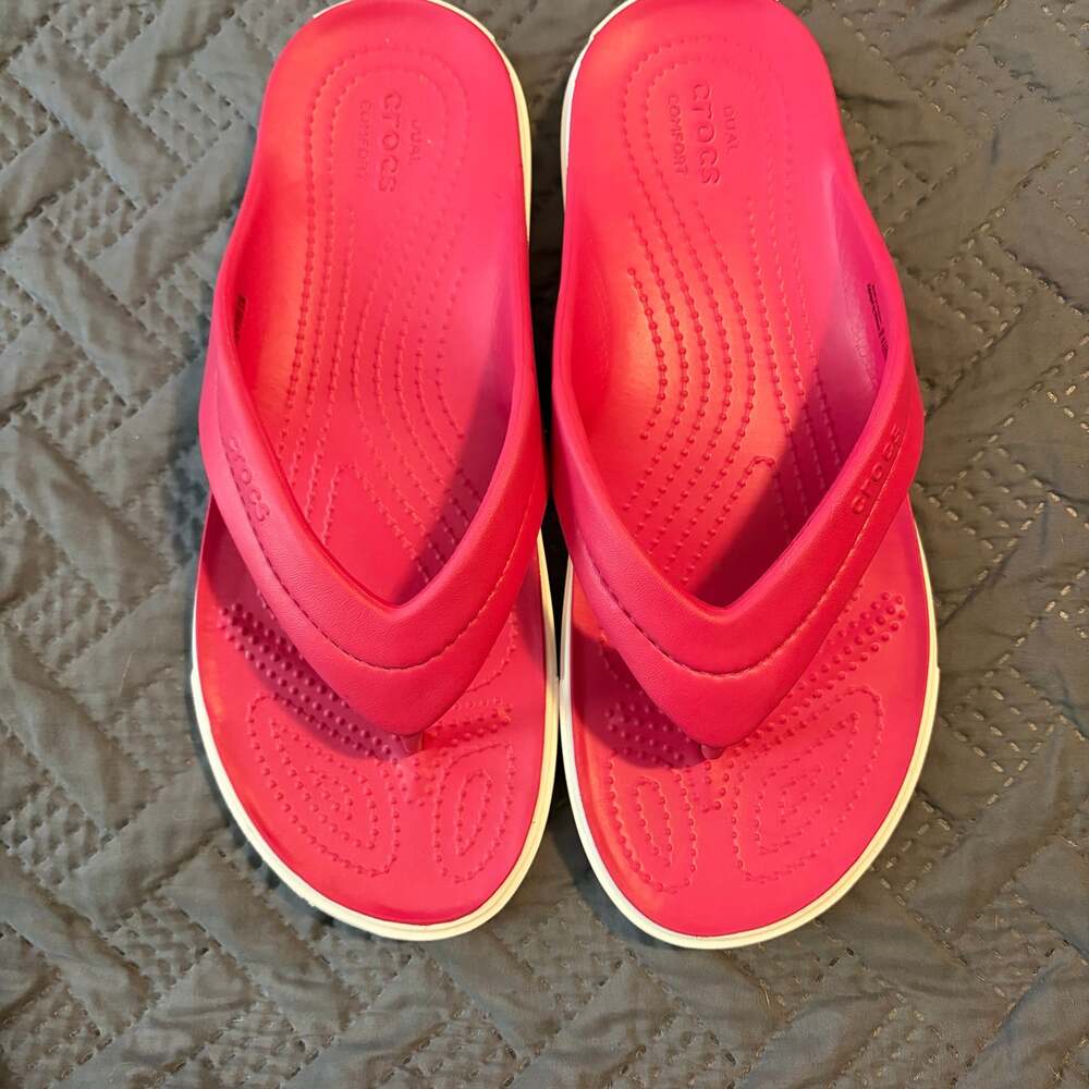 Crocs Dual Comfort CitiLane Thong Flip Flops Pink Raspberry Vacation Athleisure9